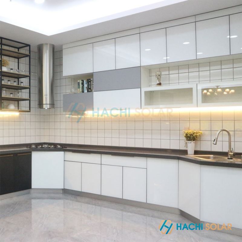 Tủ bếp màu trắng hiện đại